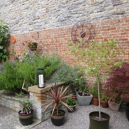 Bed and Breakfast Liongate House Ilchester Esterno foto